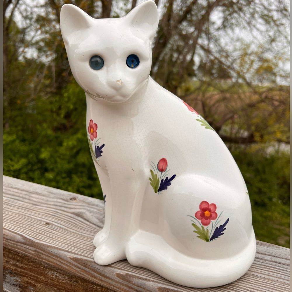 Vintage White Elpa Alcobaca Collectible Ceramic Cat Figurines
